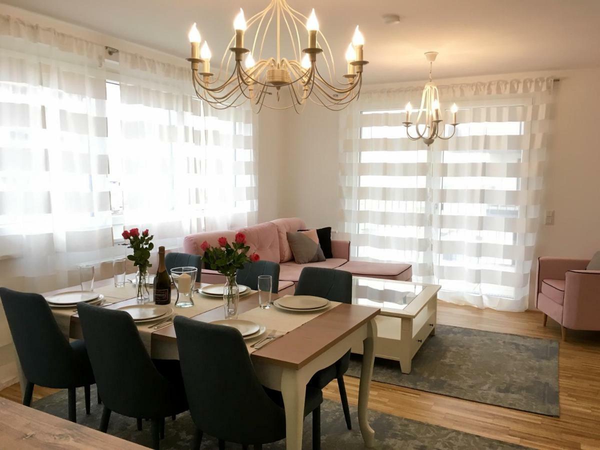 White Vintage Park View Apartment Βιέννη Εξωτερικό φωτογραφία